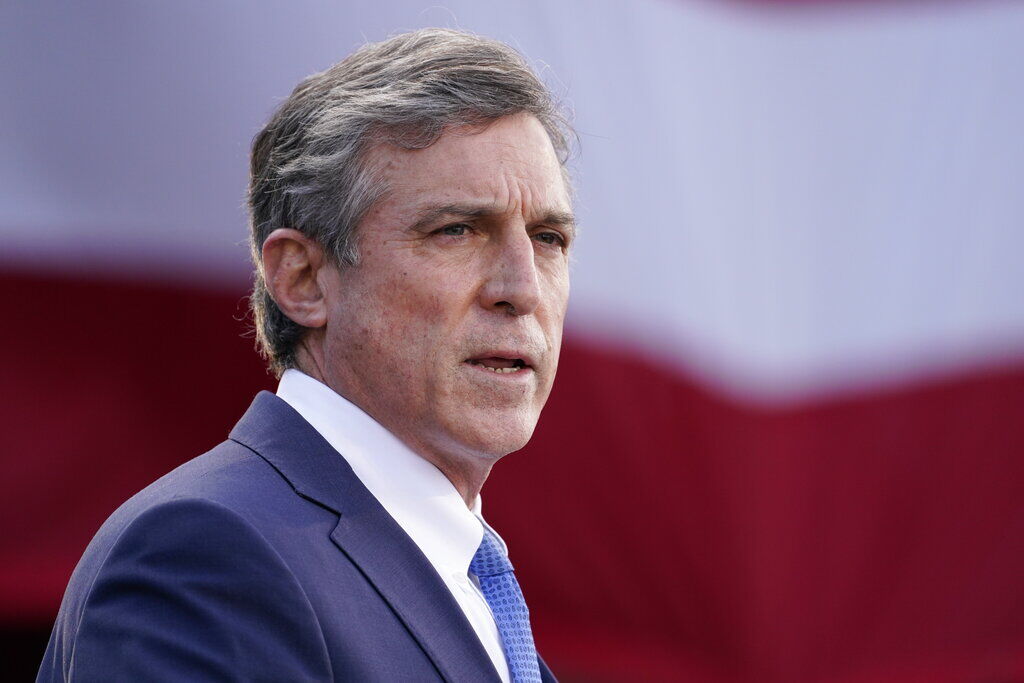 Carney at Biden departure ceremony